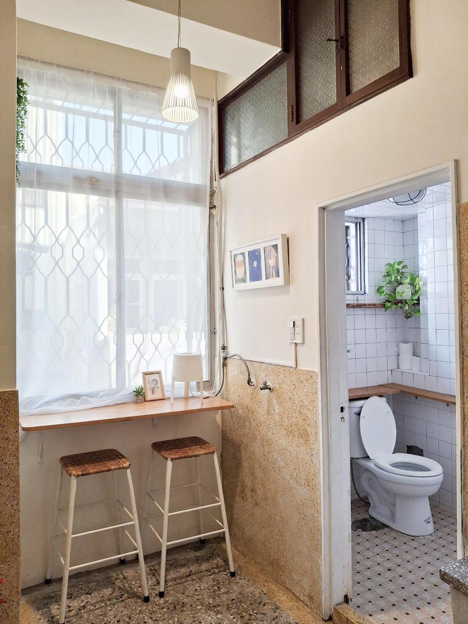 立秝禾 每層獨房 Villa為三樓以上全包層 亦可全包棟 Tainan Dış mekan fotoğraf
